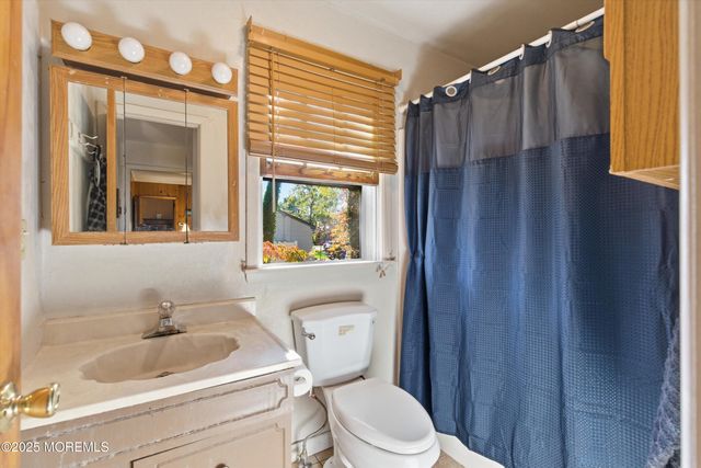 519 6th Avenue, Brick, NJ 08724