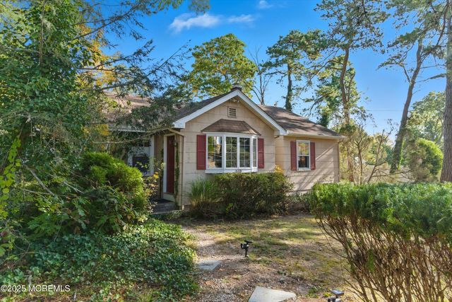 519 6th Avenue, Brick, NJ 08724