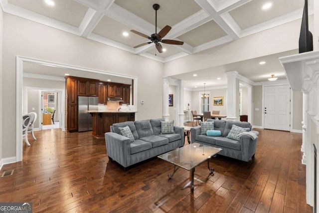 4466 Park Royal Drive, Flowery Branch, GA 30542