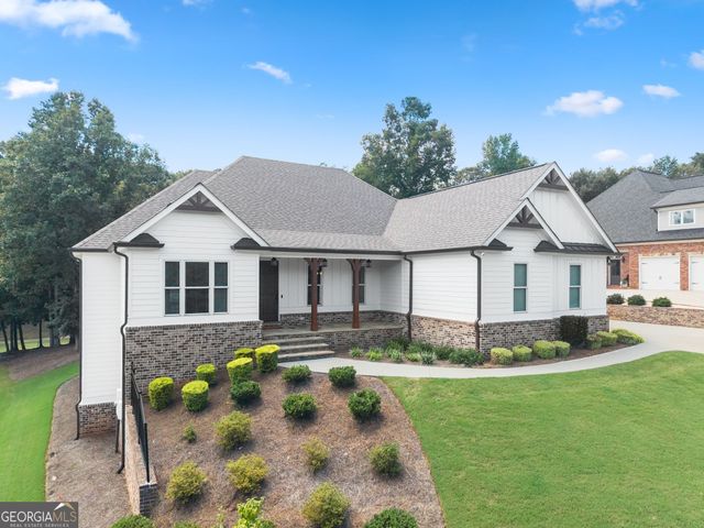 4466 Park Royal Drive, Flowery Branch, GA 30542