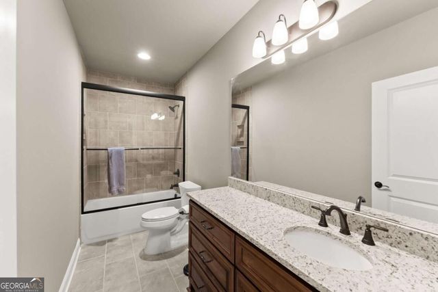4466 Park Royal Drive, Flowery Branch, GA 30542