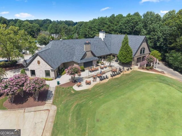 4466 Park Royal Drive, Flowery Branch, GA 30542