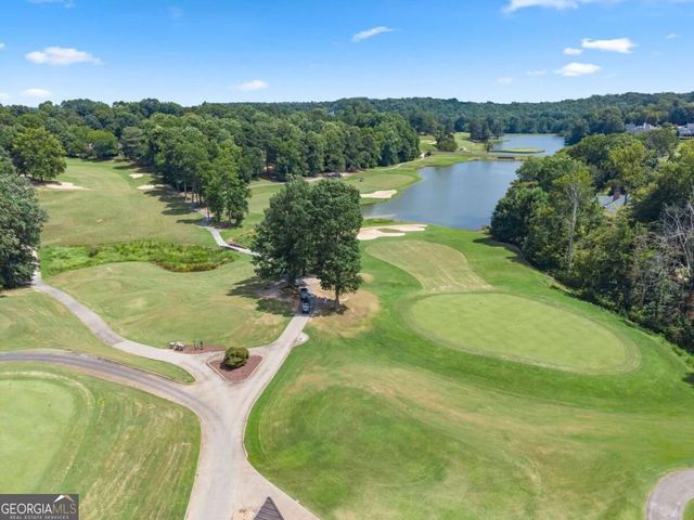 4466 Park Royal Drive, Flowery Branch, GA 30542