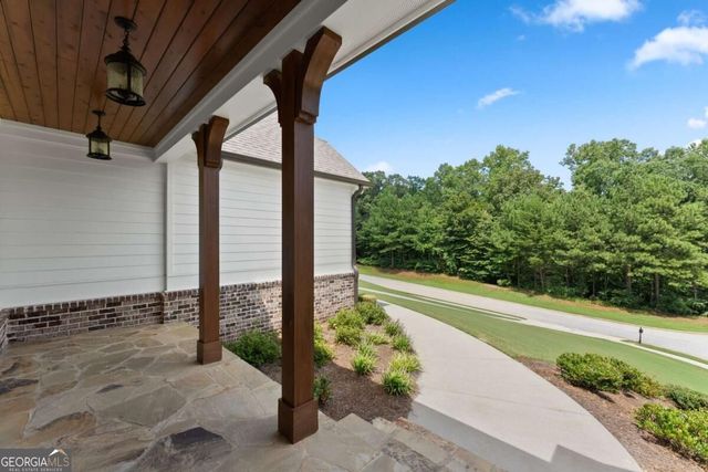 4466 Park Royal Drive, Flowery Branch, GA 30542