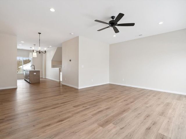 948 Dubs Drive, Iowa City, IA 52246