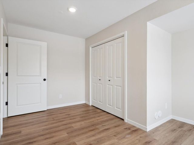 948 Dubs Drive, Iowa City, IA 52246