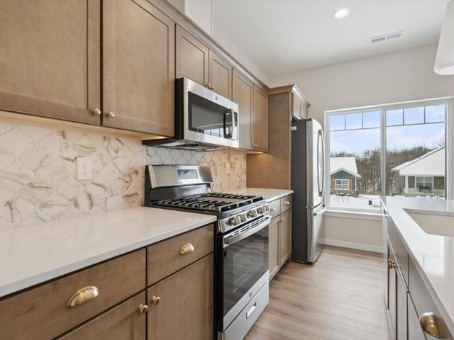 948 Dubs Drive, Iowa City, IA 52246