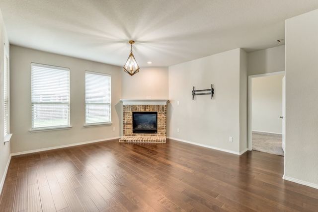 1900 Outpost Creek Lane, Aubrey, TX 76227
