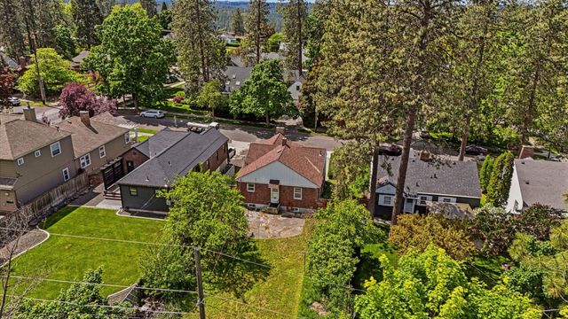 2611 S Monroe St, Spokane, WA 99203