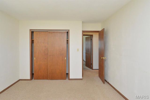 301 W Oak Street, New Baden, IL 62265