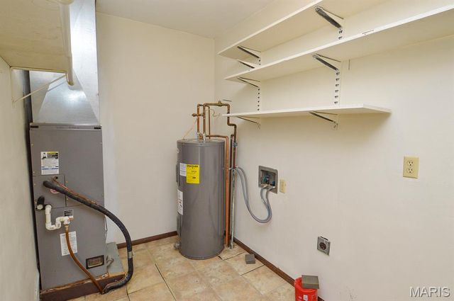 301 W Oak Street, New Baden, IL 62265