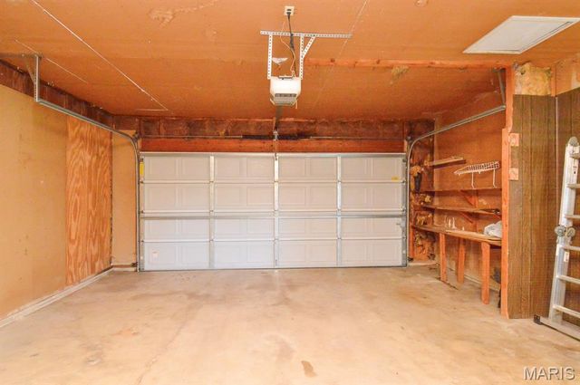 301 W Oak Street, New Baden, IL 62265