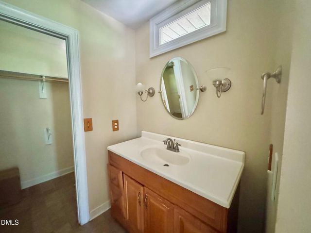38 Scarlet Circle, Franklinton, NC 27525