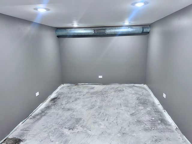 250 E 115th Street, Chicago, IL 60628