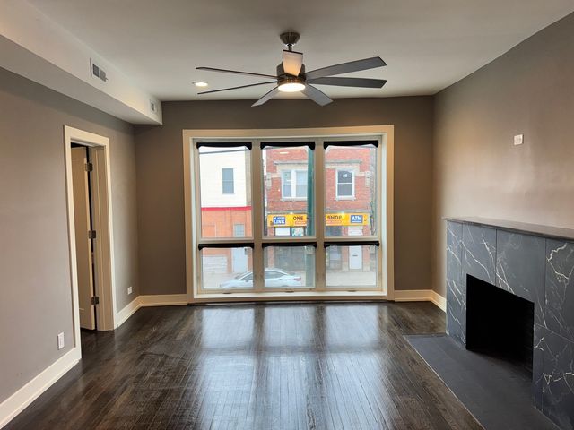 250 E 115th Street, Chicago, IL 60628