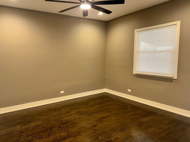 250 E 115th Street, Chicago, IL 60628