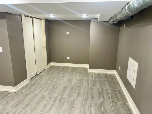 250 E 115th Street, Chicago, IL 60628