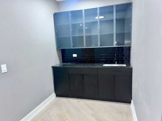 250 E 115th Street, Chicago, IL 60628