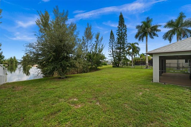 2217 SW 7TH PLACE, Cape Coral, FL 33991