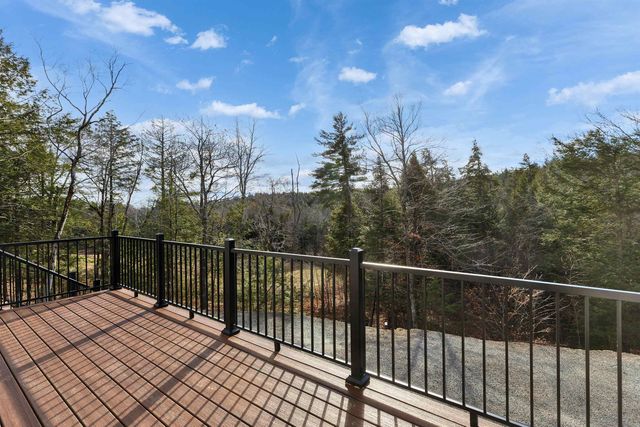 17-4-34 Boiling Kettle Way, Bedford, NH 03110