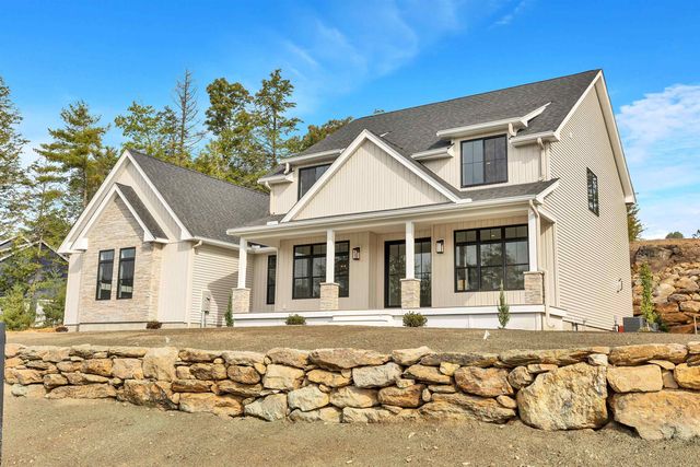 17-4-34 Boiling Kettle Way, Bedford, NH 03110