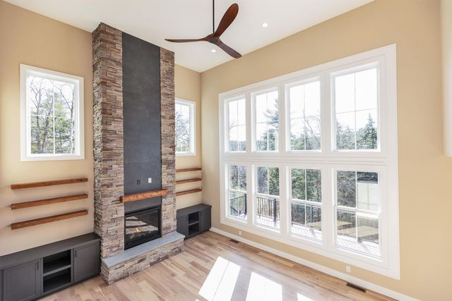 17-4-34 Boiling Kettle Way, Bedford, NH 03110