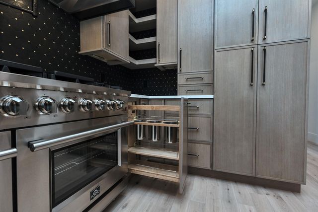 17-4-34 Boiling Kettle Way, Bedford, NH 03110