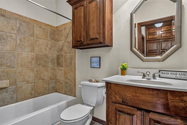15305 Sugar Loaf Drive, Edmond, OK 73013