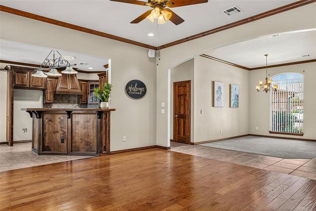 15305 Sugar Loaf Drive, Edmond, OK 73013