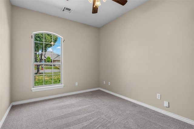 15305 Sugar Loaf Drive, Edmond, OK 73013