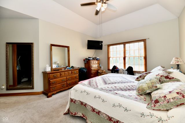 355 Connecticut Circle, Indianapolis, IN 46217