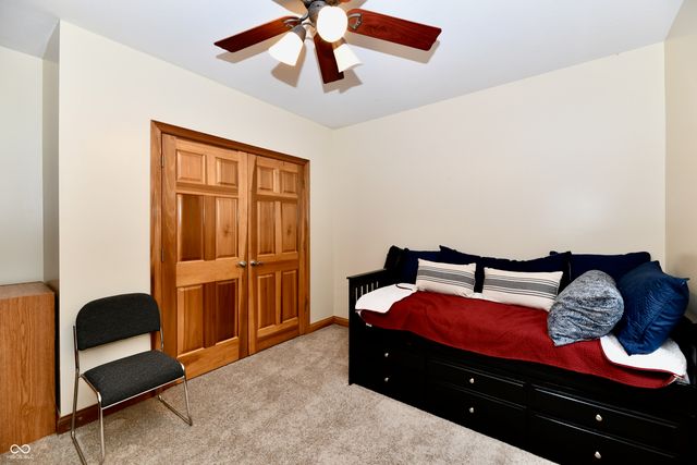 355 Connecticut Circle, Indianapolis, IN 46217