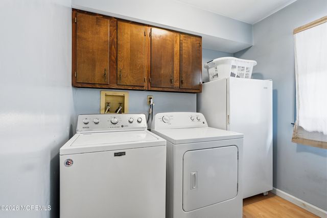 22 Kim Lane, Toms River, NJ 08755