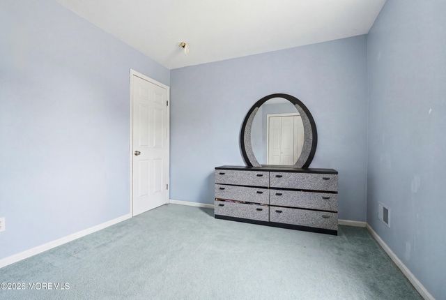 22 Kim Lane, Toms River, NJ 08755