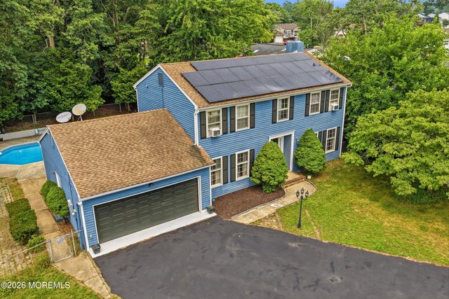 22 Kim Lane, Toms River, NJ 08755