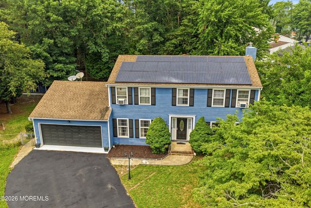 22 Kim Lane, Toms River, NJ 08755