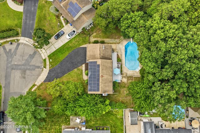 22 Kim Lane, Toms River, NJ 08755