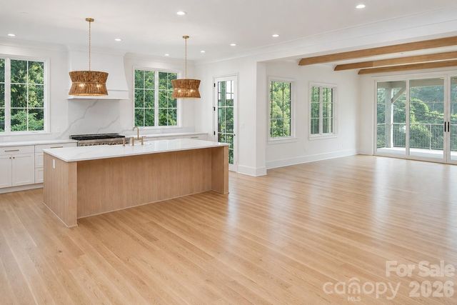 1214 S Kings Drive A, Charlotte, NC 28207