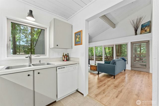 201 E Cutty Sark Drive, Shelton, WA 98584