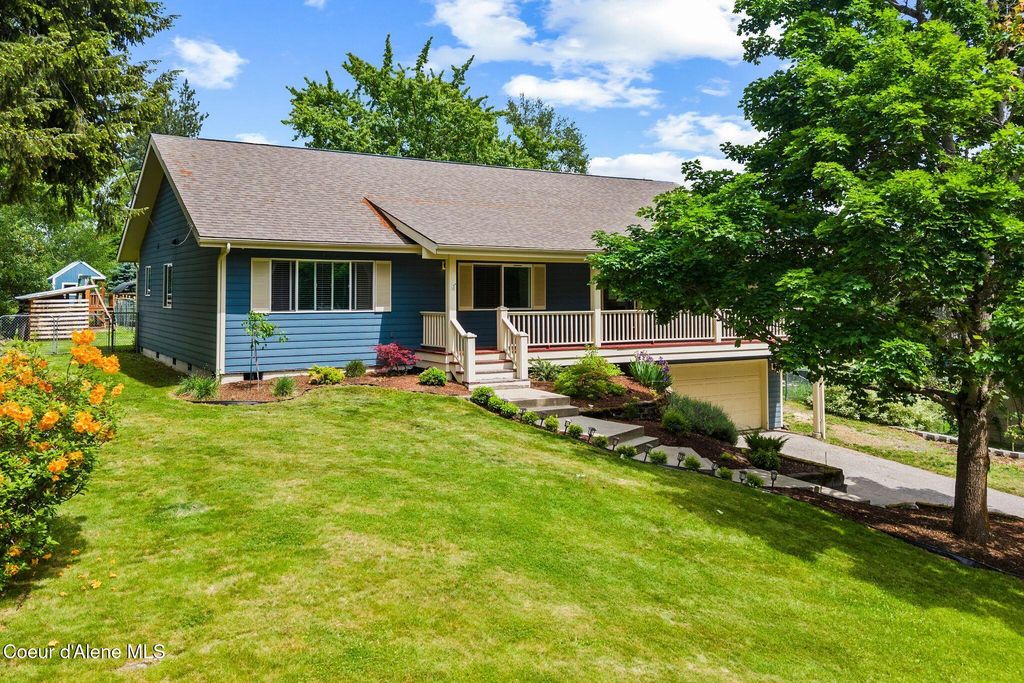439 Vedelwood DR, Sandpoint, ID 83864 photo 1