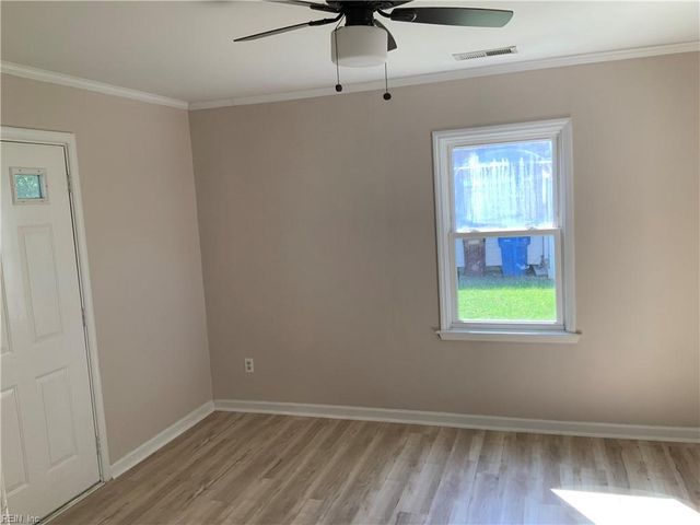 3210 Indigo RD, Chesapeake, VA 23325