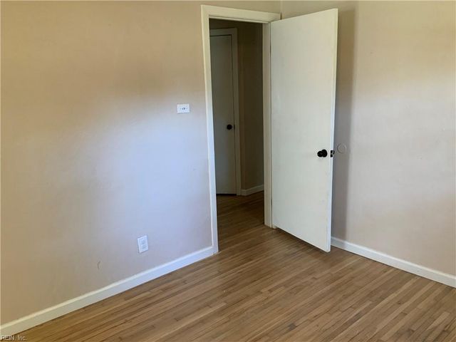 3210 Indigo RD, Chesapeake, VA 23325