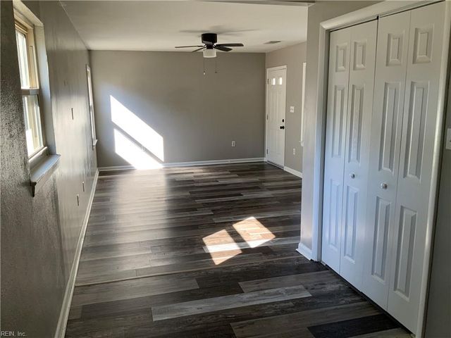 3210 Indigo RD, Chesapeake, VA 23325