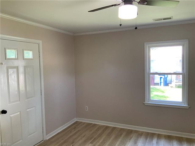 3210 Indigo RD, Chesapeake, VA 23325