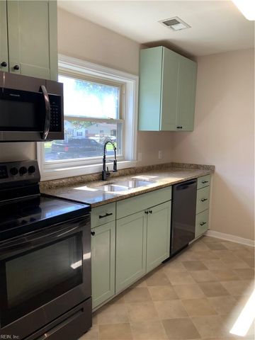 3210 Indigo RD, Chesapeake, VA 23325
