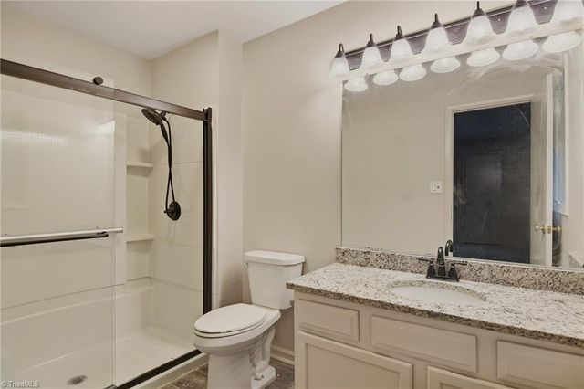 160 Carrisbrooke Lane, Winston-salem, NC 27104