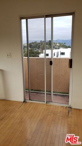 2305 Glendale Boulevard, Los Angeles, CA 90039