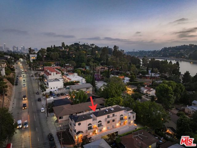 2305 Glendale Boulevard, Los Angeles, CA 90039