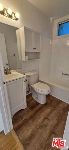 2305 Glendale Boulevard, Los Angeles, CA 90039