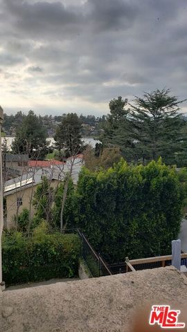 2305 Glendale Boulevard, Los Angeles, CA 90039
